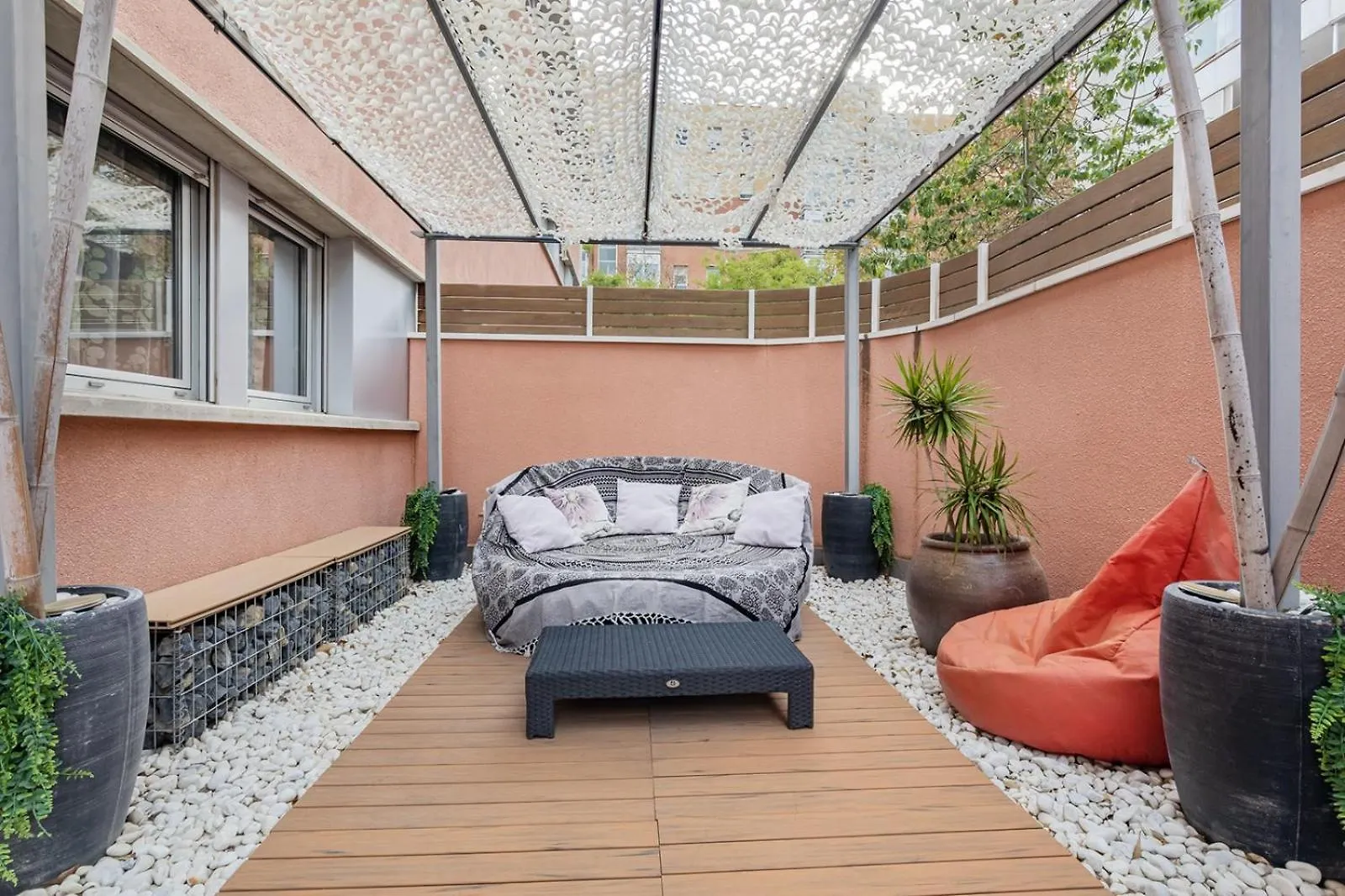 Pool Luxury 2 Bedrooms - 2 Terraces - Parking - Long Term Barcelona Spain