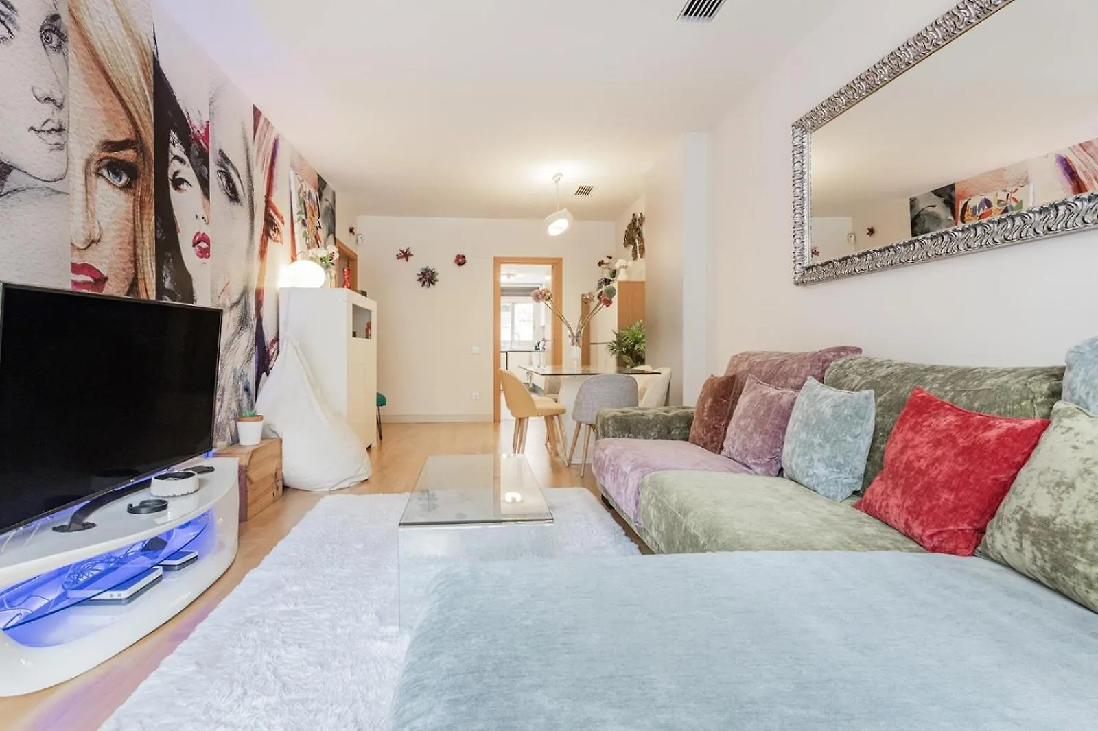 ברצלונה Pool Luxury 2 Bedrooms - 2 Terraces - Parking - Long Term