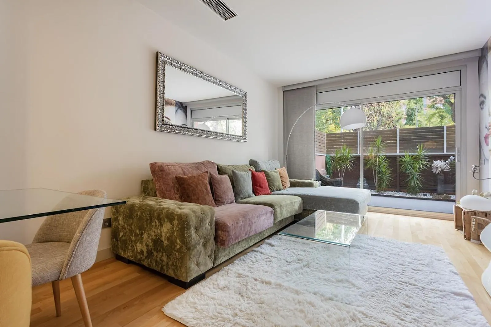 Pool Luxury 2 Bedrooms - 2 Terraces - Parking - Long Term Barcelona